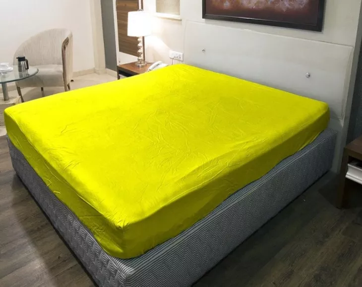 Yellow Fitted Sheet – Make Your Bedding Delightful